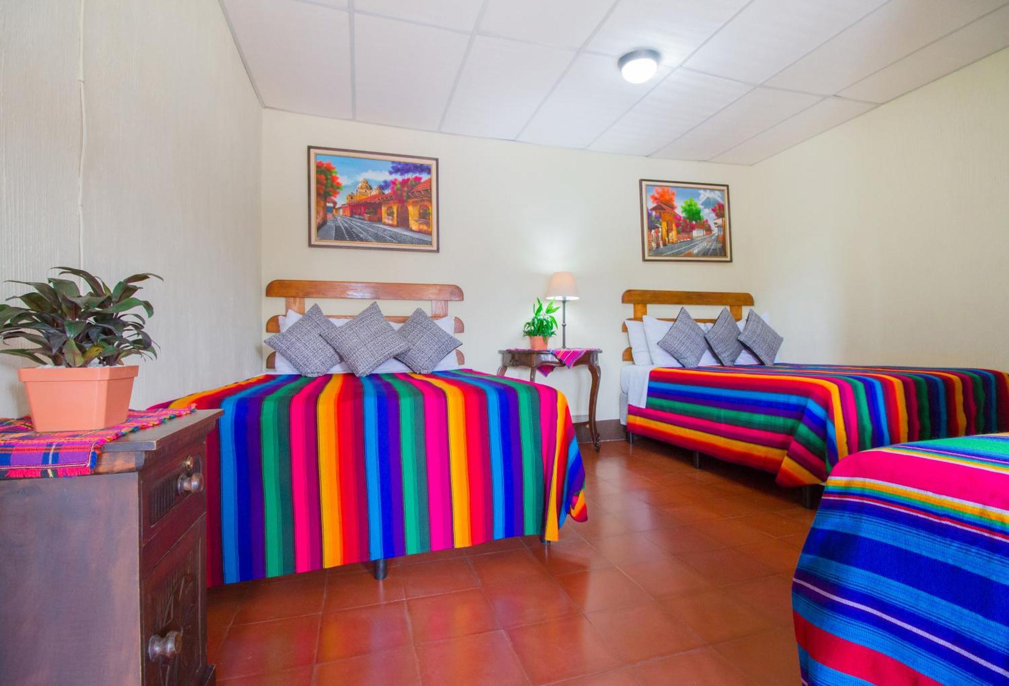 Posada Dona Luisa 危地马拉安地瓜 外观 照片