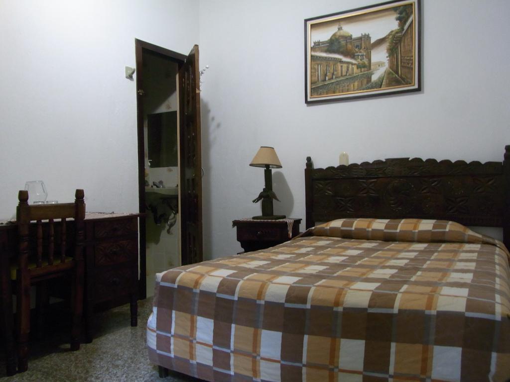 Posada Dona Luisa 危地马拉安地瓜 外观 照片