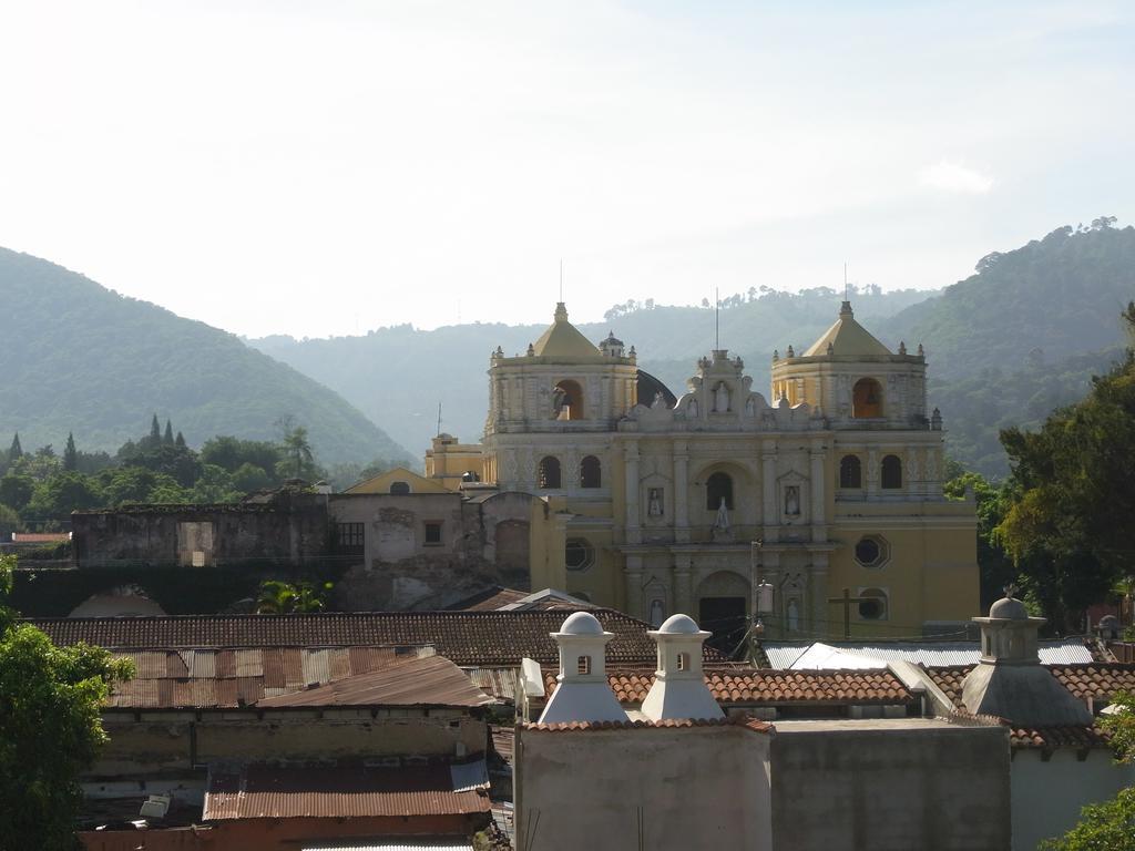 Posada Dona Luisa 危地马拉安地瓜 外观 照片