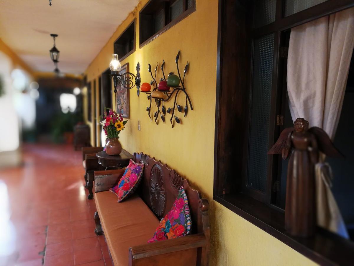 Posada Dona Luisa 危地马拉安地瓜 外观 照片